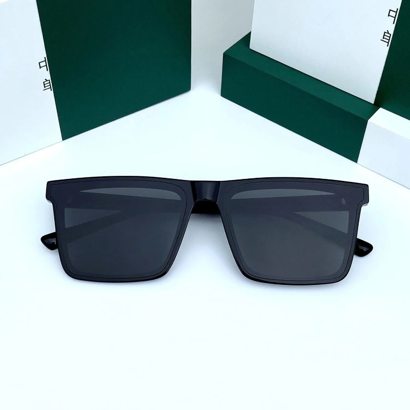Nieuwe zwarte zonnebril voor h - Uv Resin recensie en prijs